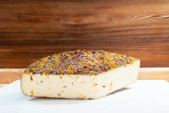 Tomme aux fleurs sauvages